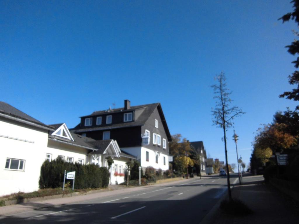 德瑞碧斯陈住宿加早餐旅馆 Usseln 外观 照片